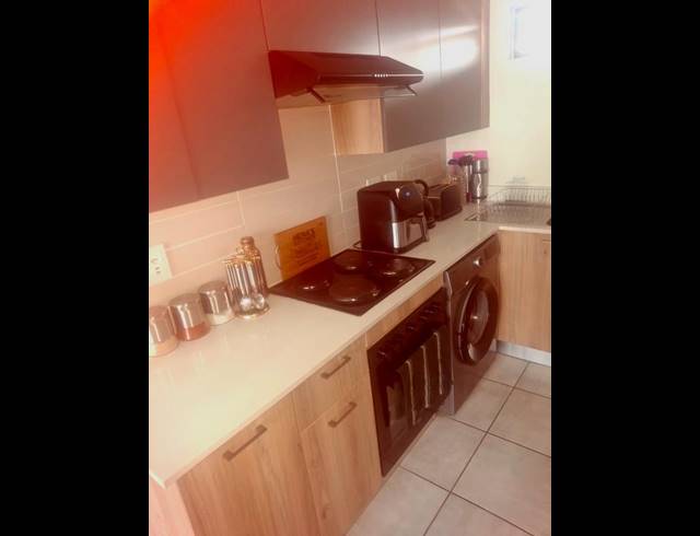 1 BEDROOM PROPERTY TO RENT IN WITFIELD